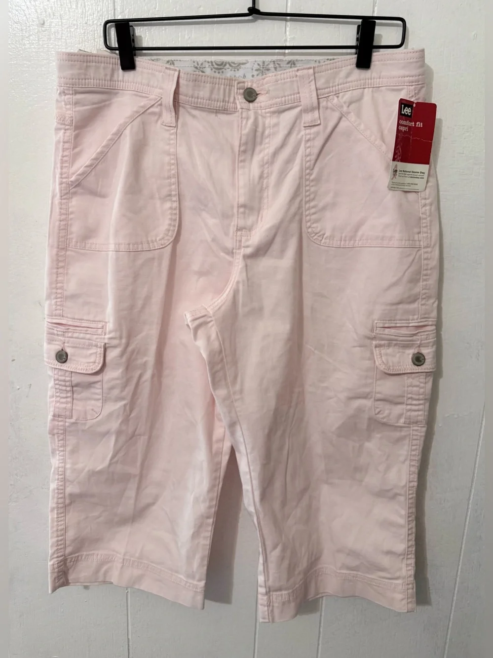 Lee Pale Pink Cargo Capris